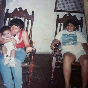 Meet your Posher, Omar